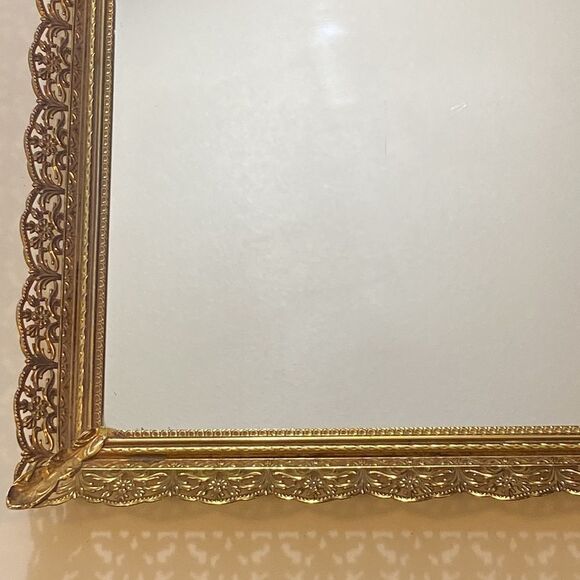 Antique Oval Filigree Mirror Tray - Picture 3 of 12